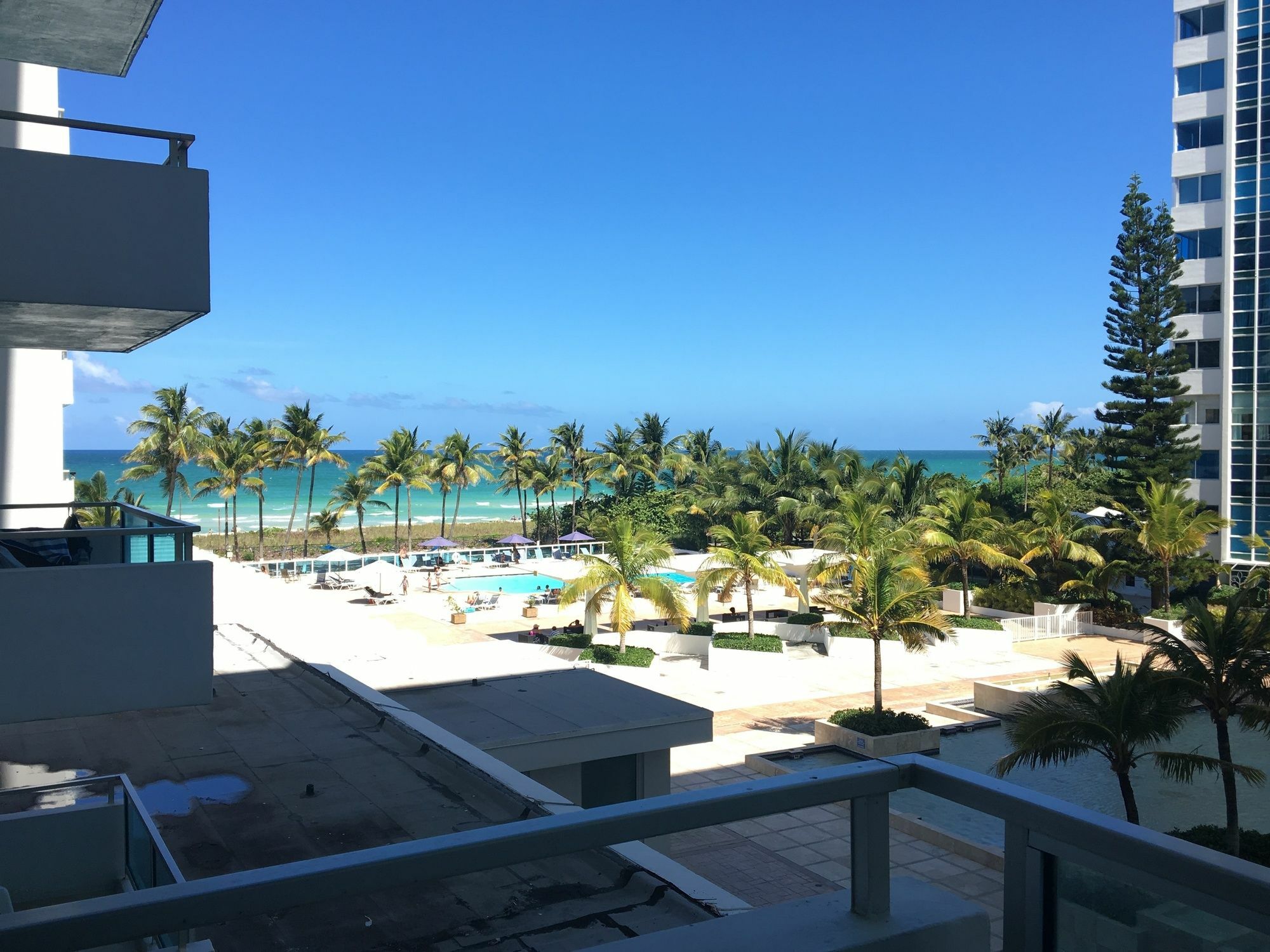 Ocean Beach Apartments Miami Beach Exterior photo