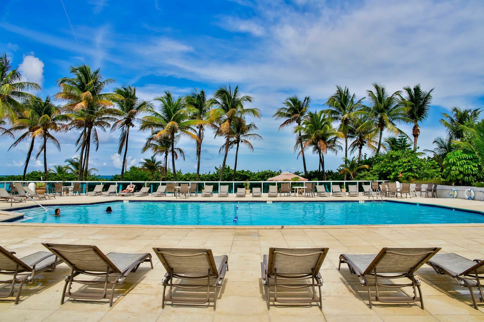 Ocean Beach Apartments Miami Beach Exterior photo
