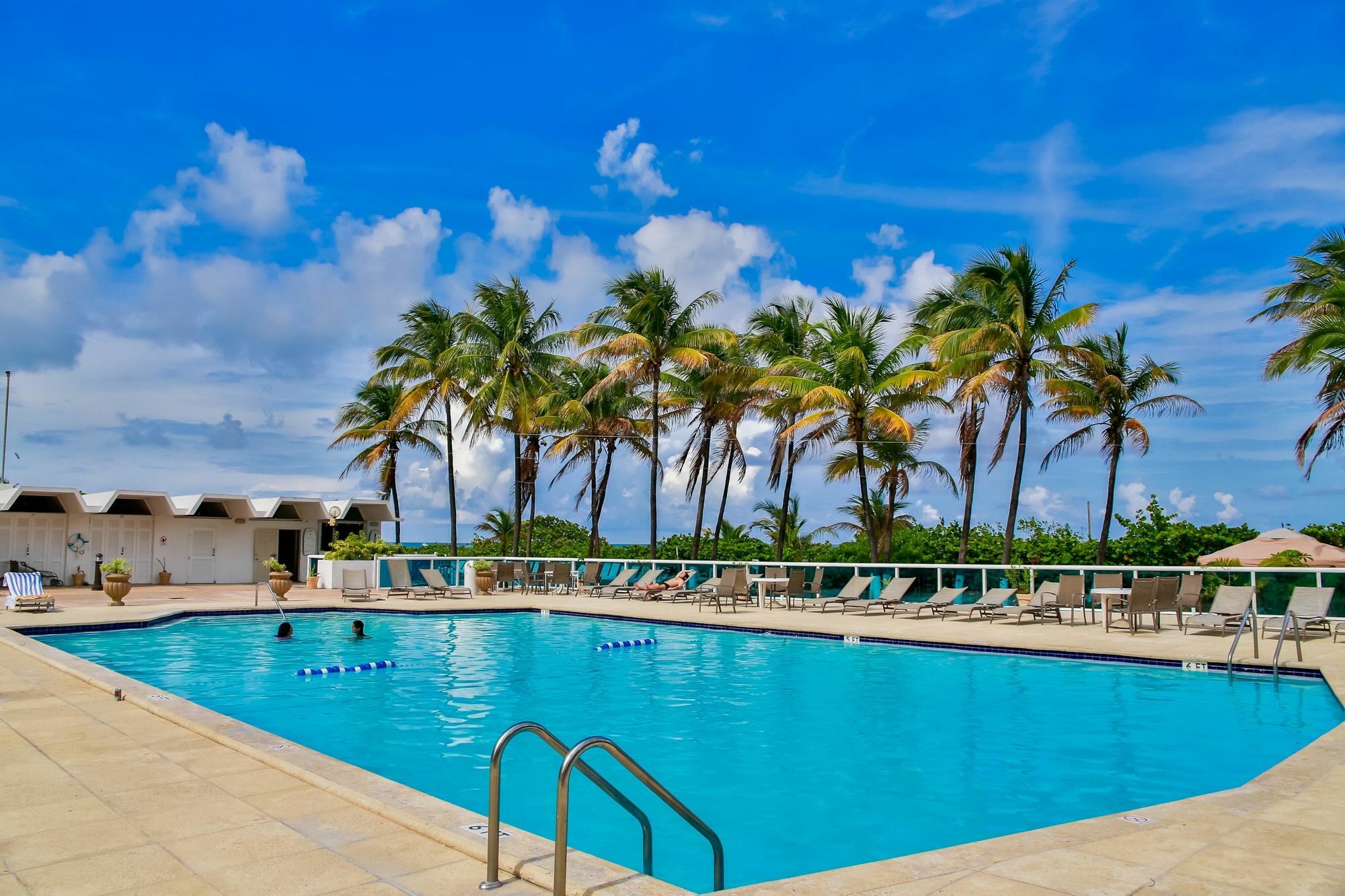 Ocean Beach Apartments Miami Beach Exterior photo